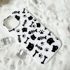 iPhone 15promaxケース 猫と魚の骨