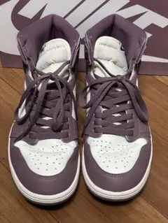 ナイキエアジョーダン1ハイ　パープル　28