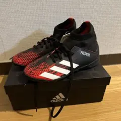 adidas PREDATOR トレーニングシューズ