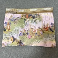 LeSportsac 森の動物　妖精　デラックスエブリデイバッグのサムネイル