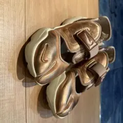 Nike アクアリフト ローズゴールド 24.5cm レディース スニーカー