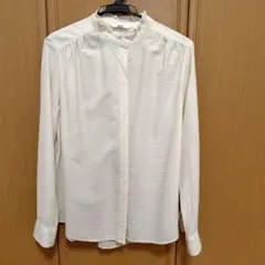 UNIQLO アイボリー フリルブラウス M
