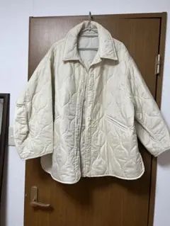 アイボリー キルティングジャケット オーバーサイズ