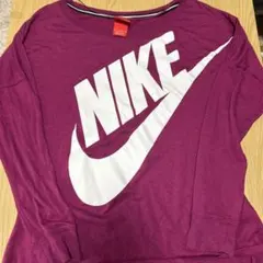 ナイキ　長袖Tシャツ Mサイズ　ピンク