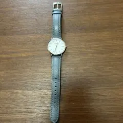 FURLA グレー レザー アナログ時計のサムネイル