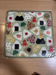 ラブラリーフェイラー　オムスビコロリン