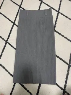 タイトスカート　リブ　グレー　膝丈