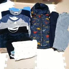 100cm　秋冬恐竜柄ダウンベストと服合計11点セット