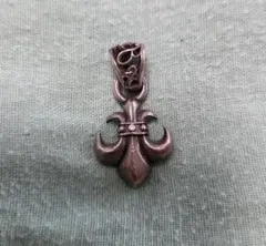 K*Z様 THIRTEEN DESIGNS SPADE PENDANT スペード - メルカリ