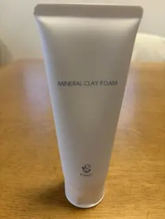 Fleuri MINERAL CLAY FOAM 洗顔料 100gのサムネイル