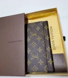 Item thumbnail for item 86647236-3fdc-4b68-87cc-03e79f7ade12