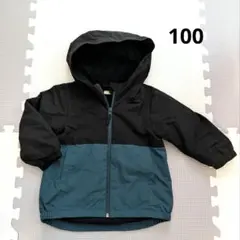 フード付きジャケット 黒と青