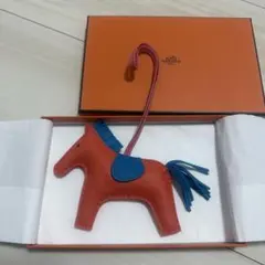 美品 エルメス HERMES ロデオチャーム MM サイズのサムネイル