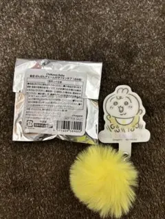 ちいかわベビー　ぽんぽんチャーム付きフォンタブ　うさぎ　ノベルティ