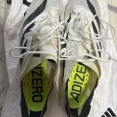 ADIZERO スパイクシューズ 蛍光イエロー - メルカリ