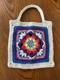 モチーフ バッグ かぎ針編み ハンドメイド 曼荼羅 グラニースクエアのサムネイル