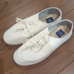 ILSE mobus スニーカー ホワイト EUR36　23センチのサムネイル