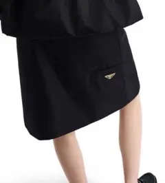 PRADA ナイロン スカート ブラックのサムネイル