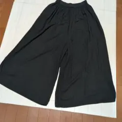 ユニクロ　ワイドレッグ ガウチョパンツ S