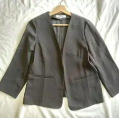 NATURAL BEAUTY BASIC ノーカラージャケット　洗える　グレーM