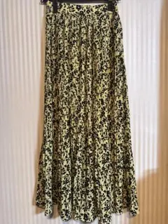 花柄プリーツスカート
