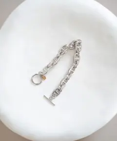 女王蜂 qb Luxury Chain Choker 女王蜂qb Luxury Chain Choker - メルカリ