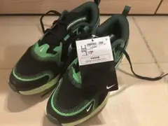 【新品未使用】ナイキ　Nike スニーカー　コスミックランナー　23cm