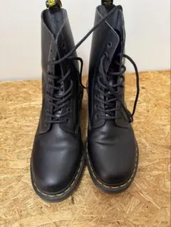 Item thumbnail for item 9c49a7ca-69e8-4099-bbdc-1d16f8244ec2