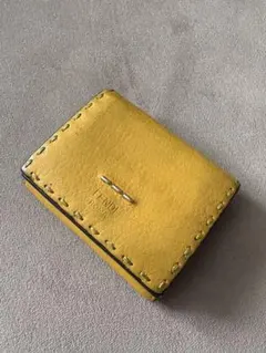 FENDI 三つ折り財布