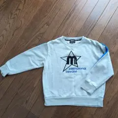 möbus 星形ロゴ トレーナー 140cm☆