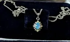 オパール？ ネックレス　ヴィンテージ　レトロ