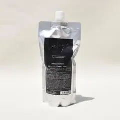 yakujo ヤクジョ 潤髪エイジングケアシャンプー 500ml 詰め替え用のサムネイル