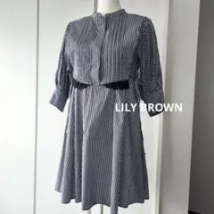 極美品　LILY BROWN ピンタックデザイン　チュニックワンピース