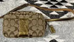 コーチ　COACH　シグネチャー　ウエストポーチ　ボディバッグ　ミニ　XS/S
