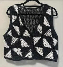 美品‼️JOURNAL STANDARD クロシェパターンベストのサムネイル