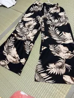 SHEIN トロピカル柄 カジュアルパンツ セット S