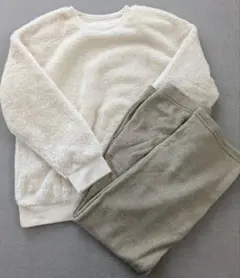 ユニクロ✩フリースルームウエア