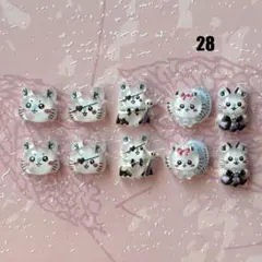 ネイルパーツ　キャラクター　モモンガ　10個　28⭐︎のサムネイル