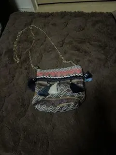 ハンドメイド 多色編み物ポシェット タッセル付き