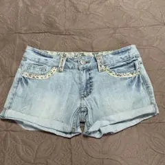 デニム　ショートパンツ　刺繍　レース