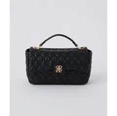 ブラック キルティング ショルダーバッグ