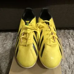 adidas イエロー ブラック サッカーシューズ23センチ