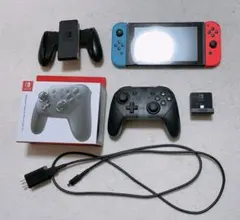 Switch 本体＋付属品+別売付属品多数(Proコントローラー、充電スタンド)