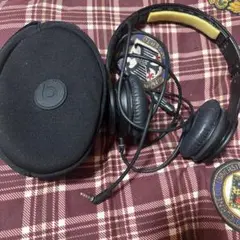 Beats 有線ヘッドホン 本体 ケース付き　ジャンク