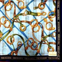 ⭐️ TRUSSARDI 綿 大判ハンカチ 水色 ネイビー スカーフ 新品未使用