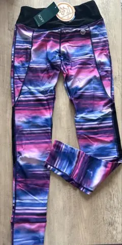新品未使用♡Roxy ヨガパンツ M マルチカラー