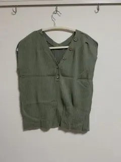 Item thumbnail for item d7057272-766a-48b0-bcaf-ba5542fa328c