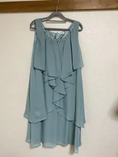 パーティードレス