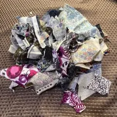 リバティ　はぎれ