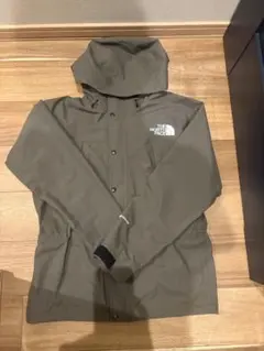 未使用級✨THE NORTH FACE マウンテンパーカー　ジップインできます‼️